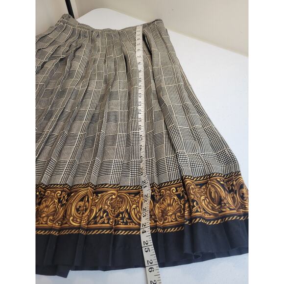 Vintage Sandra Ow-Wing N.R. 1 Tan Gold Plaid Pleated Casual Skirt Women's Size 8 - Picture 5 of 10